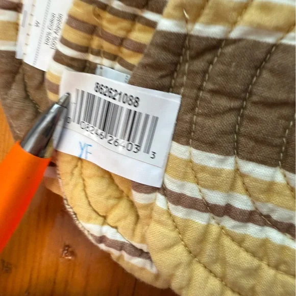 C & F Home Quilted Yellow & Brown Floral  Stripe Reversible Placemats Set Of 4 - Picture 5 of 10